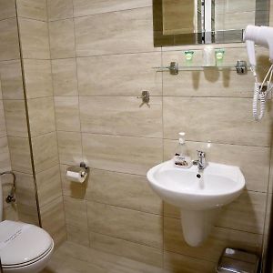 Pokój z dwoma pojedynczymi łóżkami